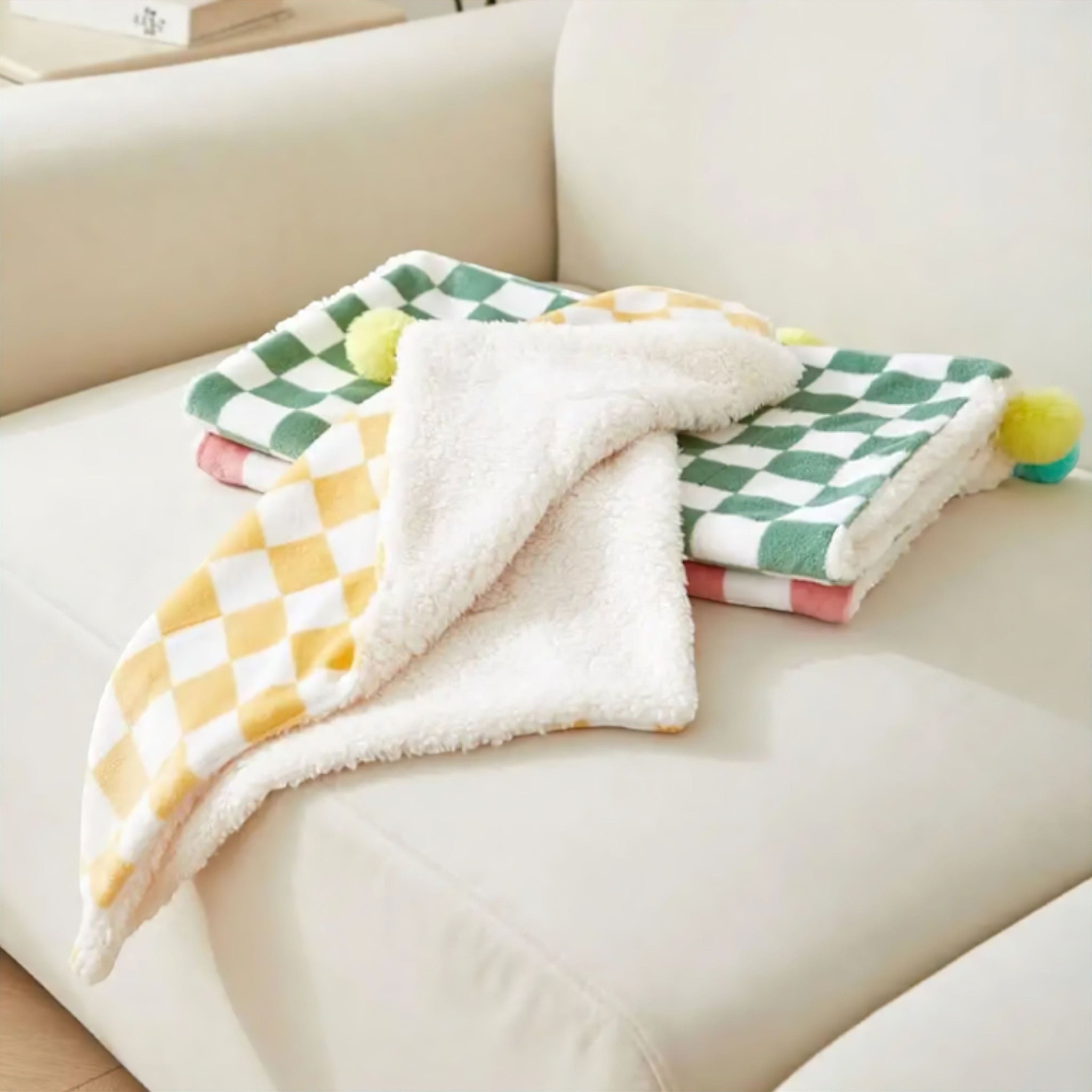 Plaid Cozy Blanket Luxe Pet Store | Tiny. Pure. Love. 