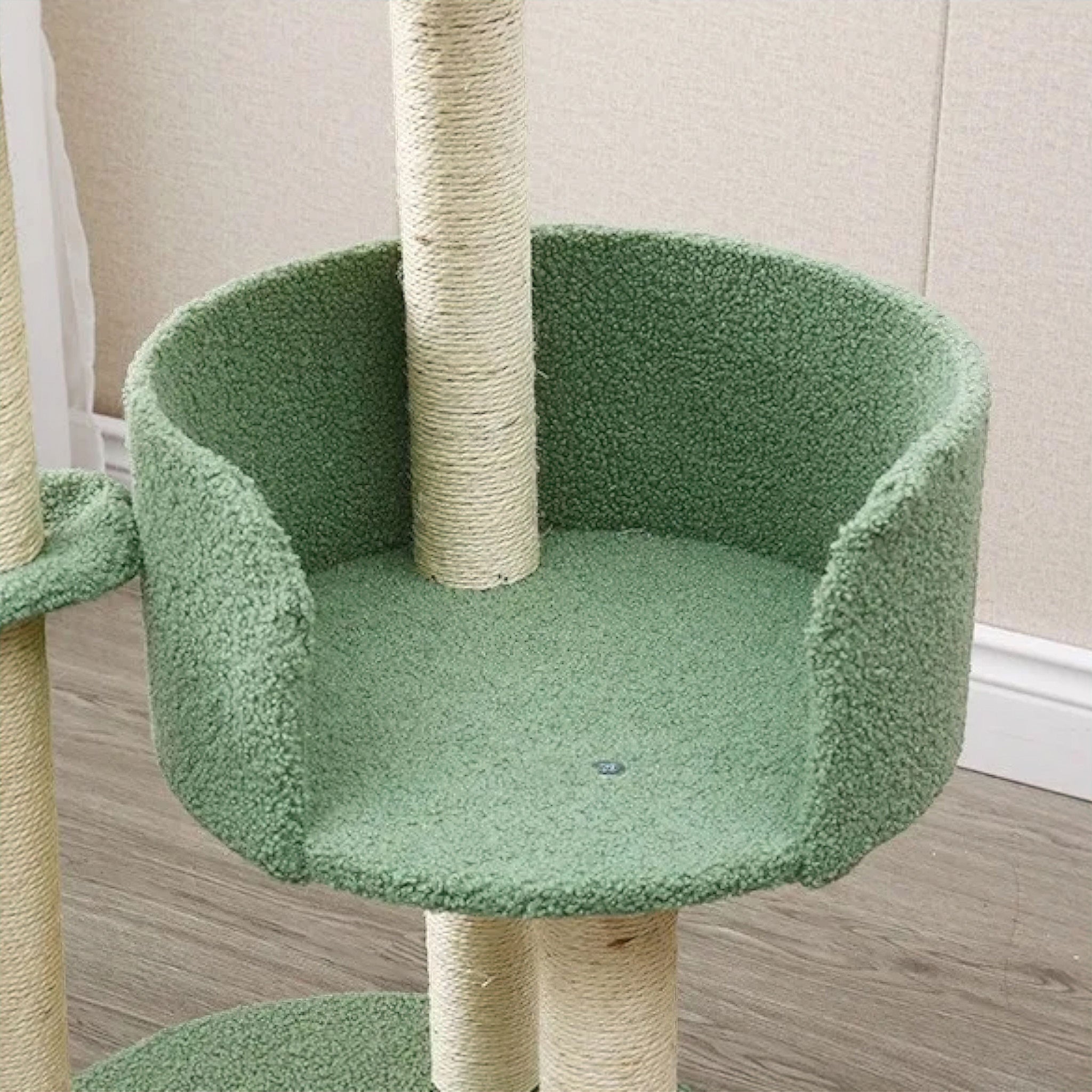 Purradise Tower Luxe Pet Store 