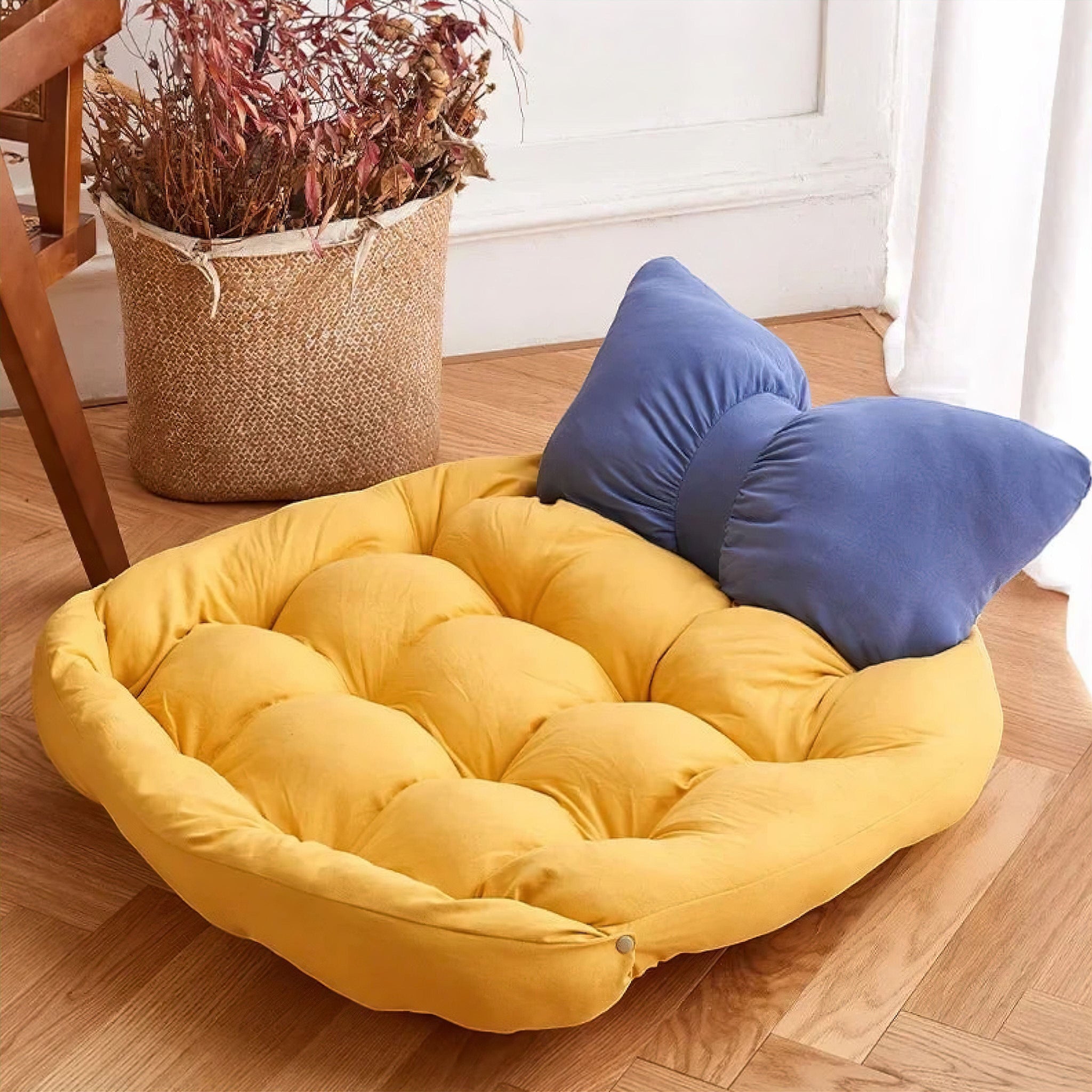 Cosy Canine Retreat pet bed Luxe Pet Store Yellow + Blue S 